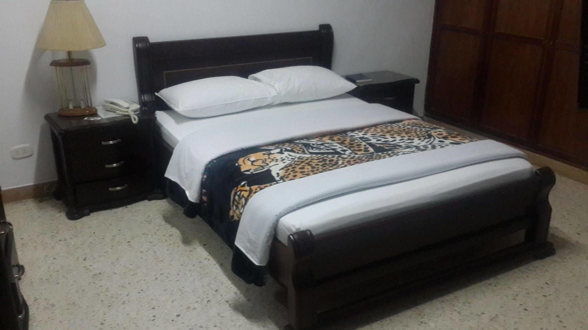 Hotel Ejecutivo Pereira Exterior photo